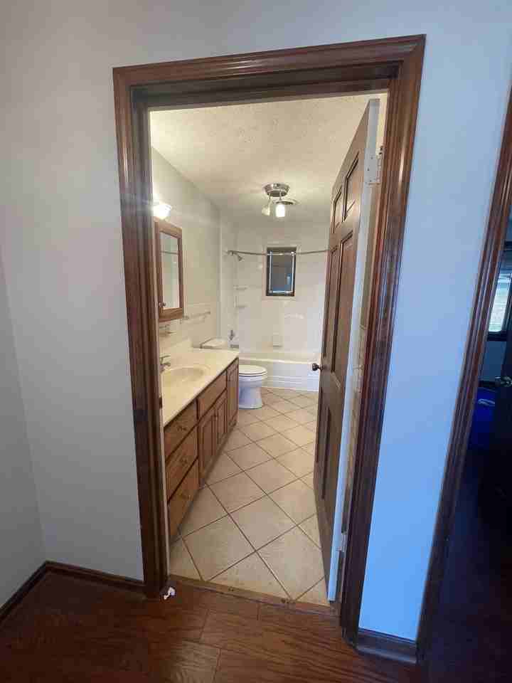 122 N Fairway Rd - Photo 5 of 9