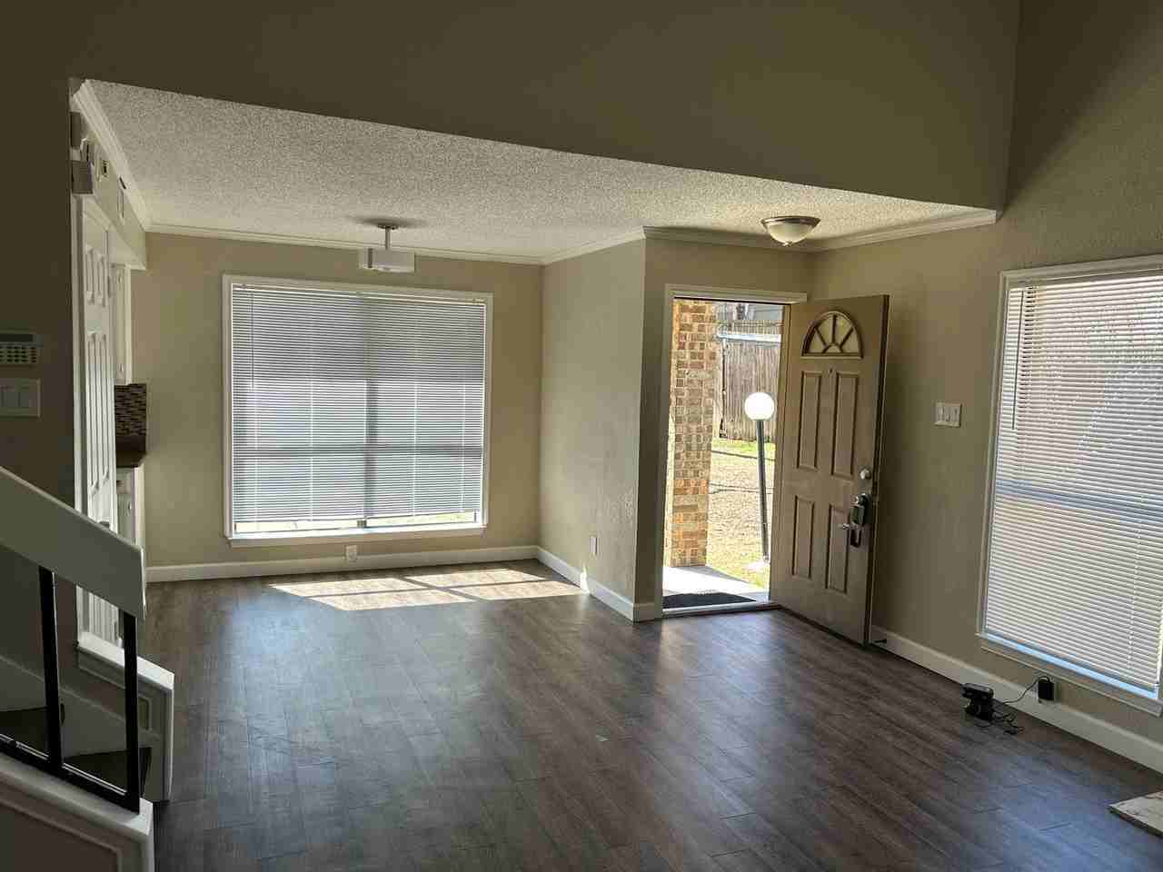 2128 Park Willow Ln - Photo 4 of 18