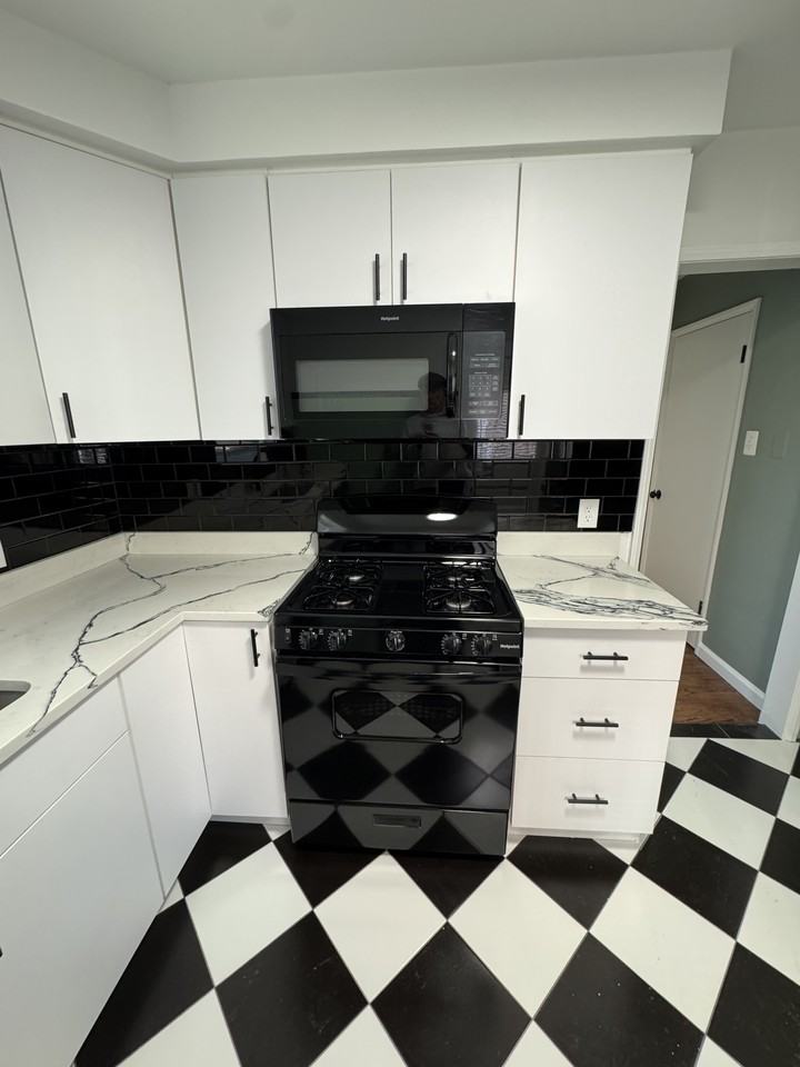 14336 Warwick Street - Photo 2 of 15