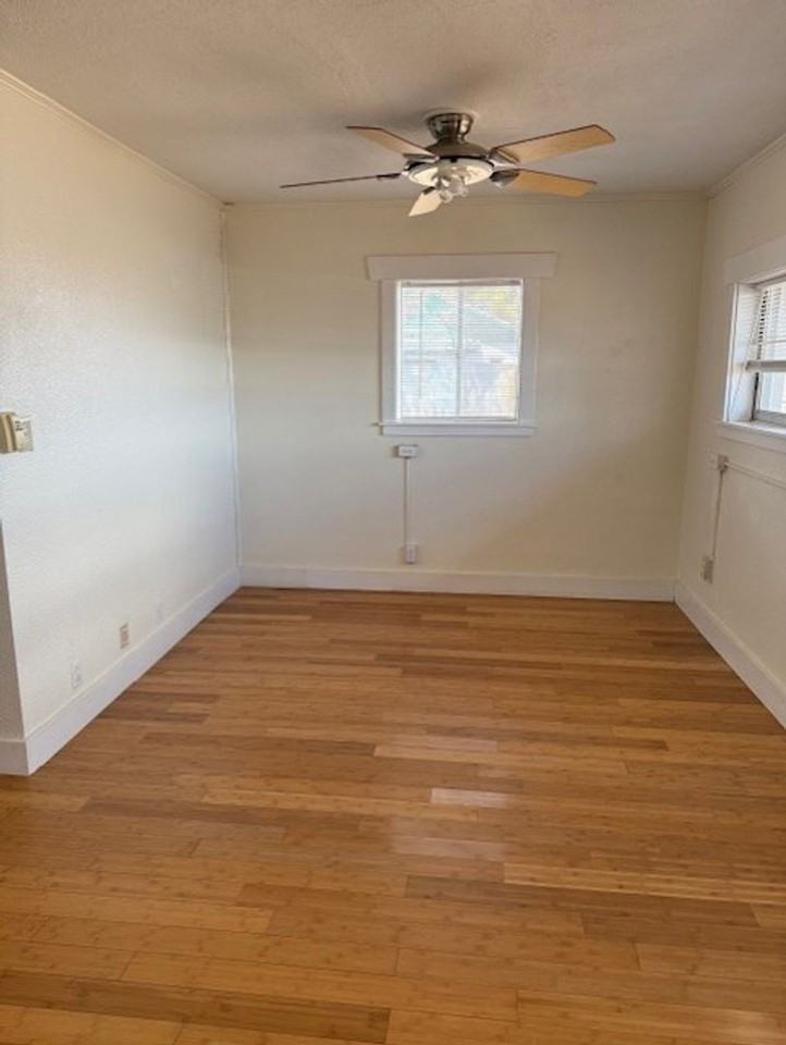 107 S Airport Rd - Photo 2 of 16