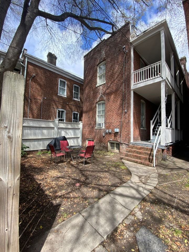 2609 Floyd Ave - Photo 2 of 2