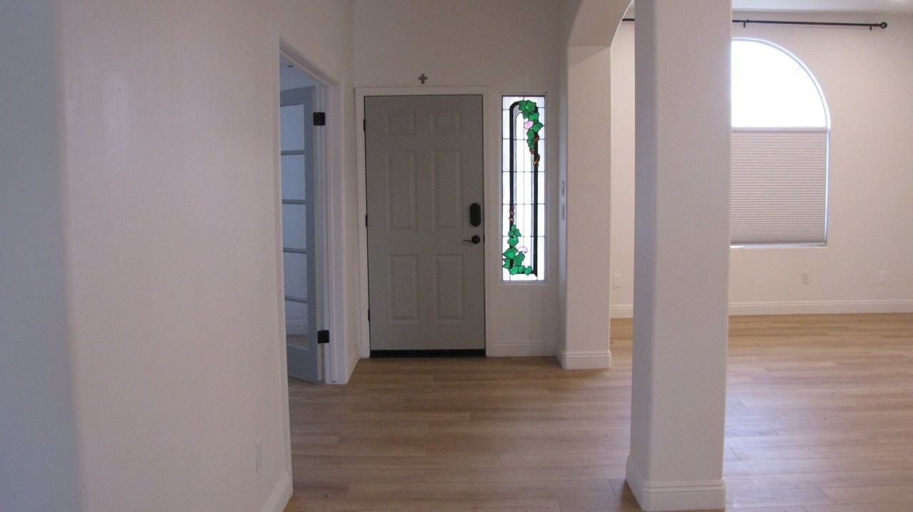 8707 Shore View Dr - Photo 2 of 24