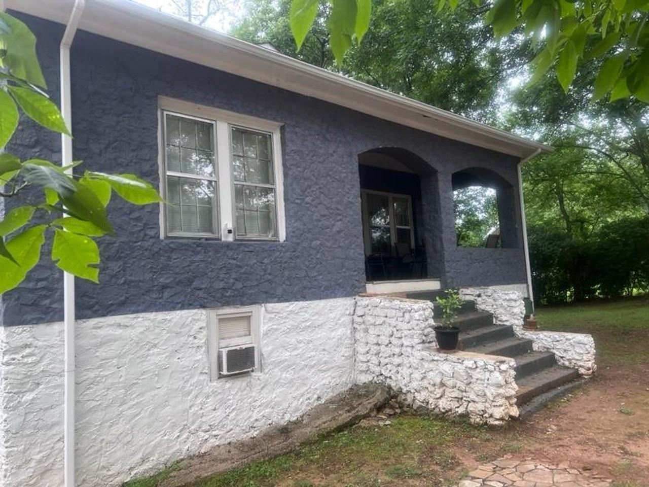 1908 Toll Gate Rd Se - Photo 4 of 17