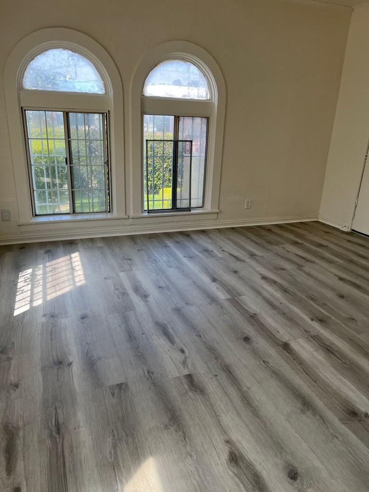 3828 GRAND AVE. LLC - Photo 3 of 7