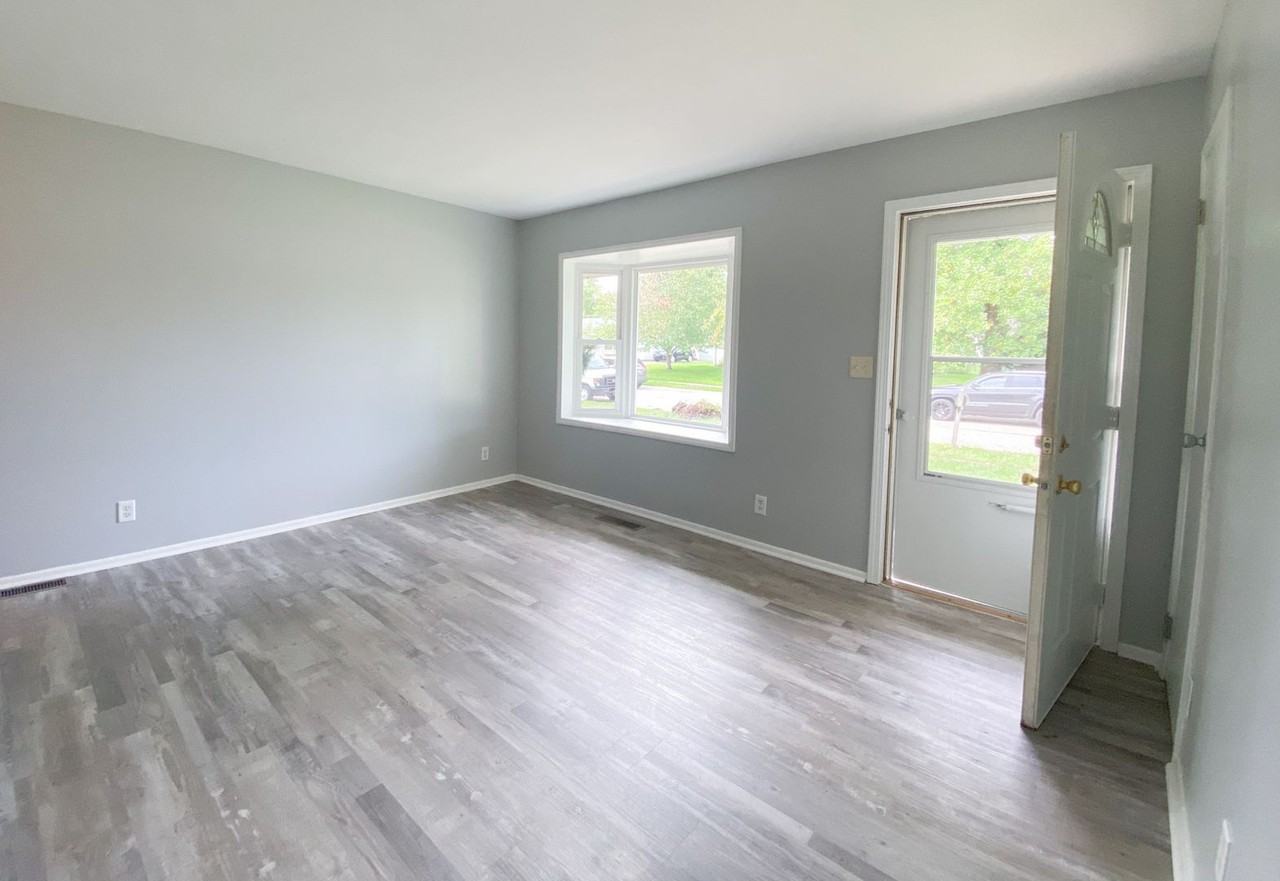 3217 Sean Ct - Photo 2 of 8
