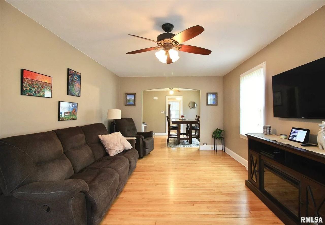 1529 39th St - Photo 7 of 16