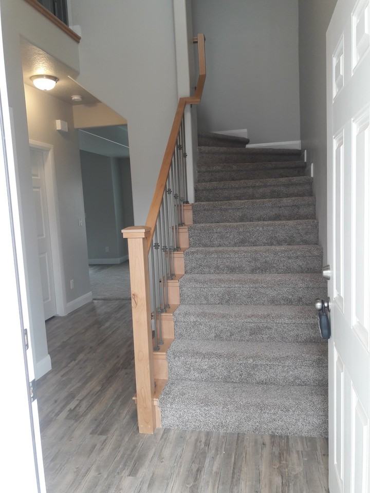 352 W 400 N - Photo 6 of 27