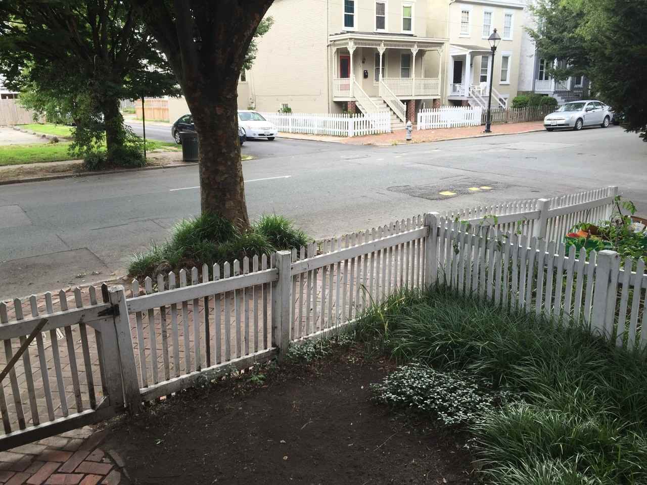 418 W Marshall St - Photo 2 of 31