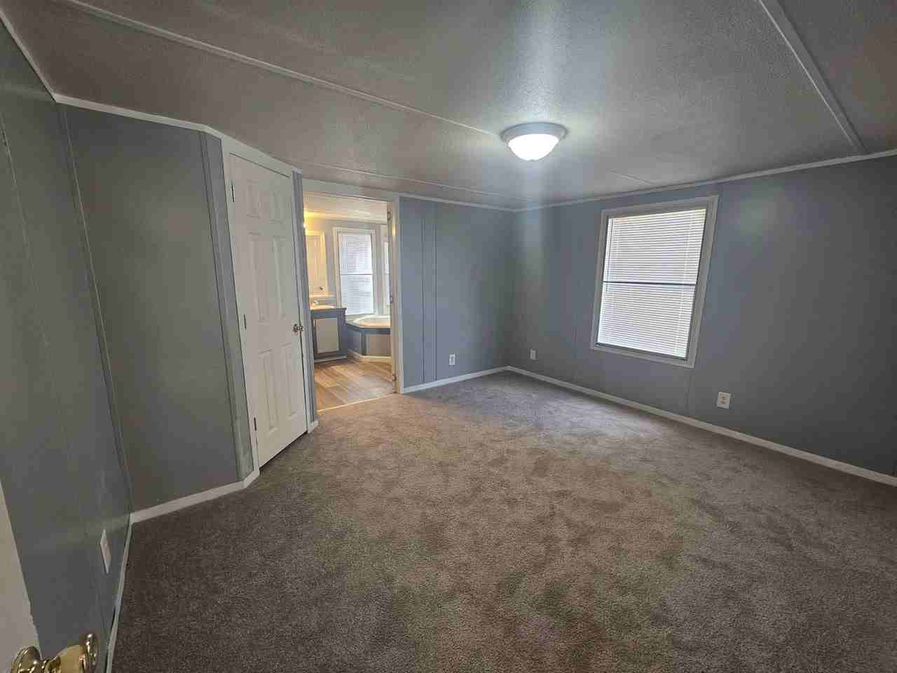 90 Craft Ln - Photo 6 of 10