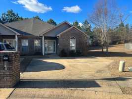 featured image of 6482 Covington Villas Ln