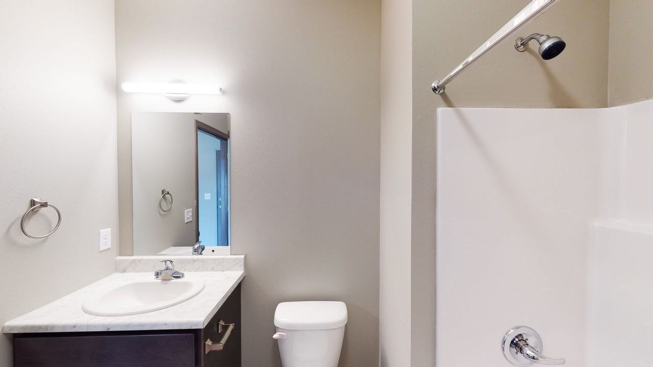 Deer Creek Apartments - Photo 4 of 50