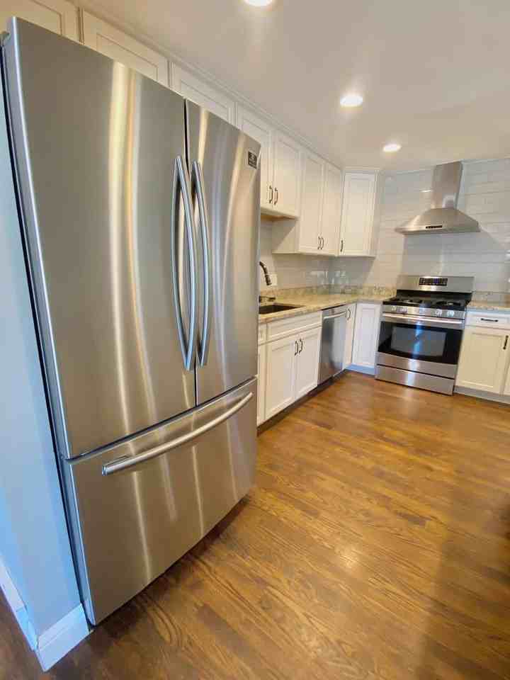 1654 S Balsam St - Photo 6 of 35