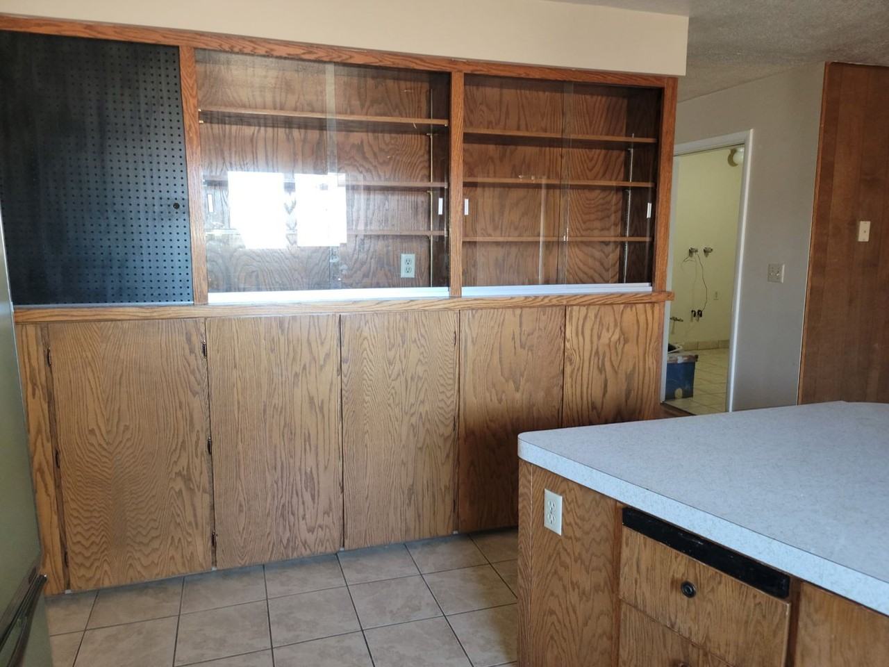 4040 Hawthorne Rd #1 - Photo 3 of 28