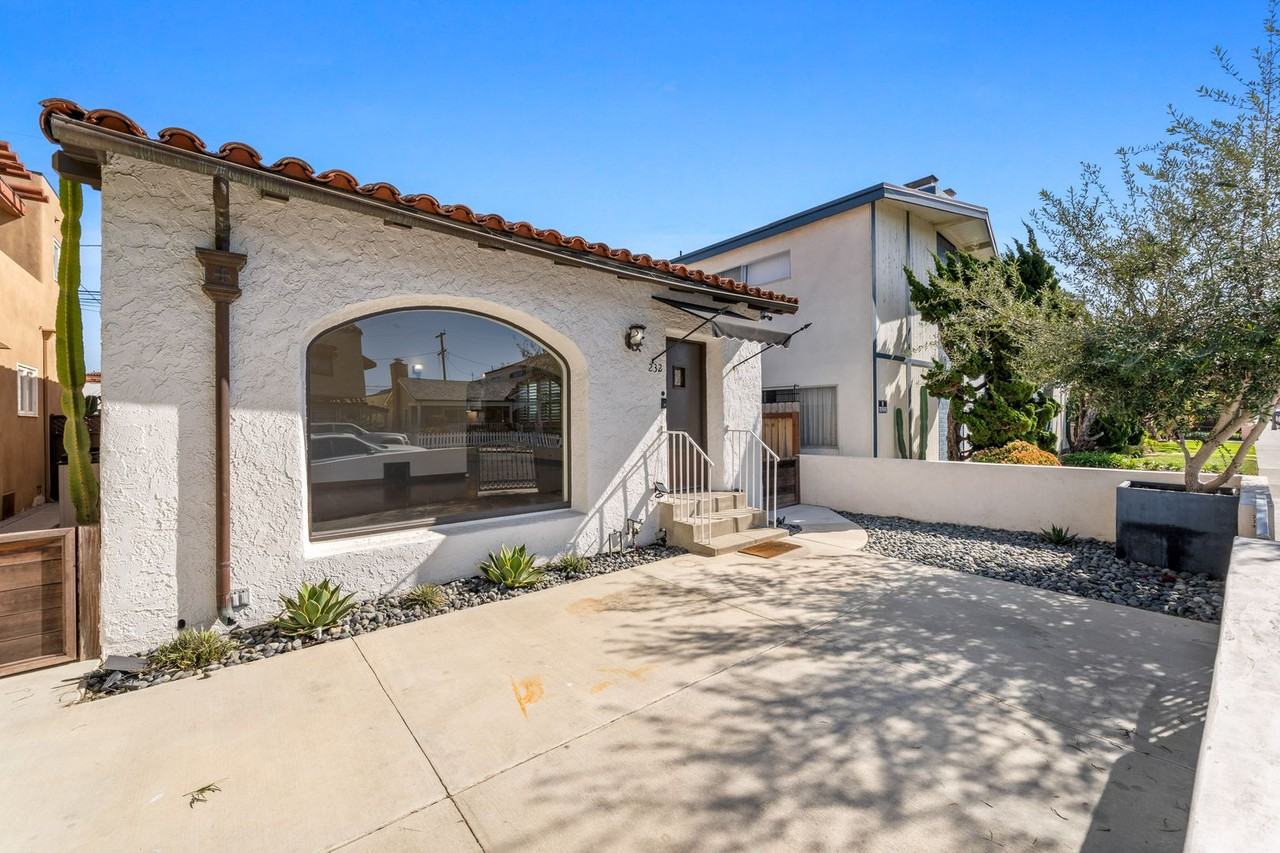 232 Covina Ave - Photo 2 of 17