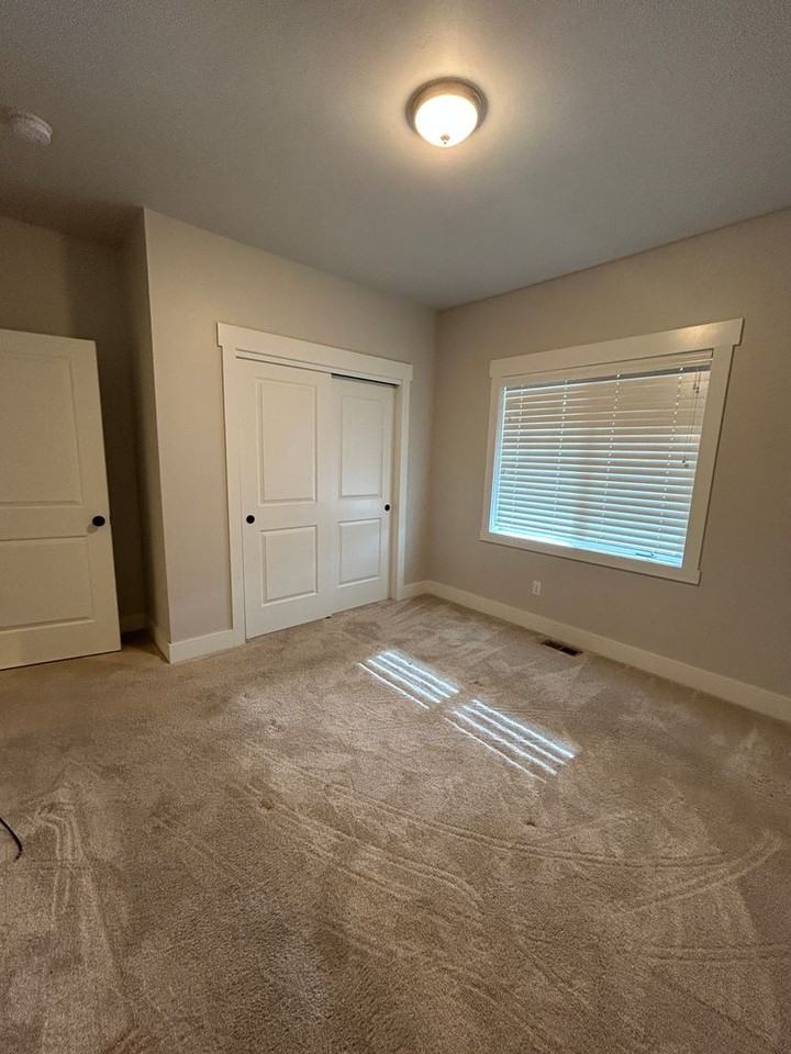 135 Meadow Vista Loop #B - Photo 7 of 17