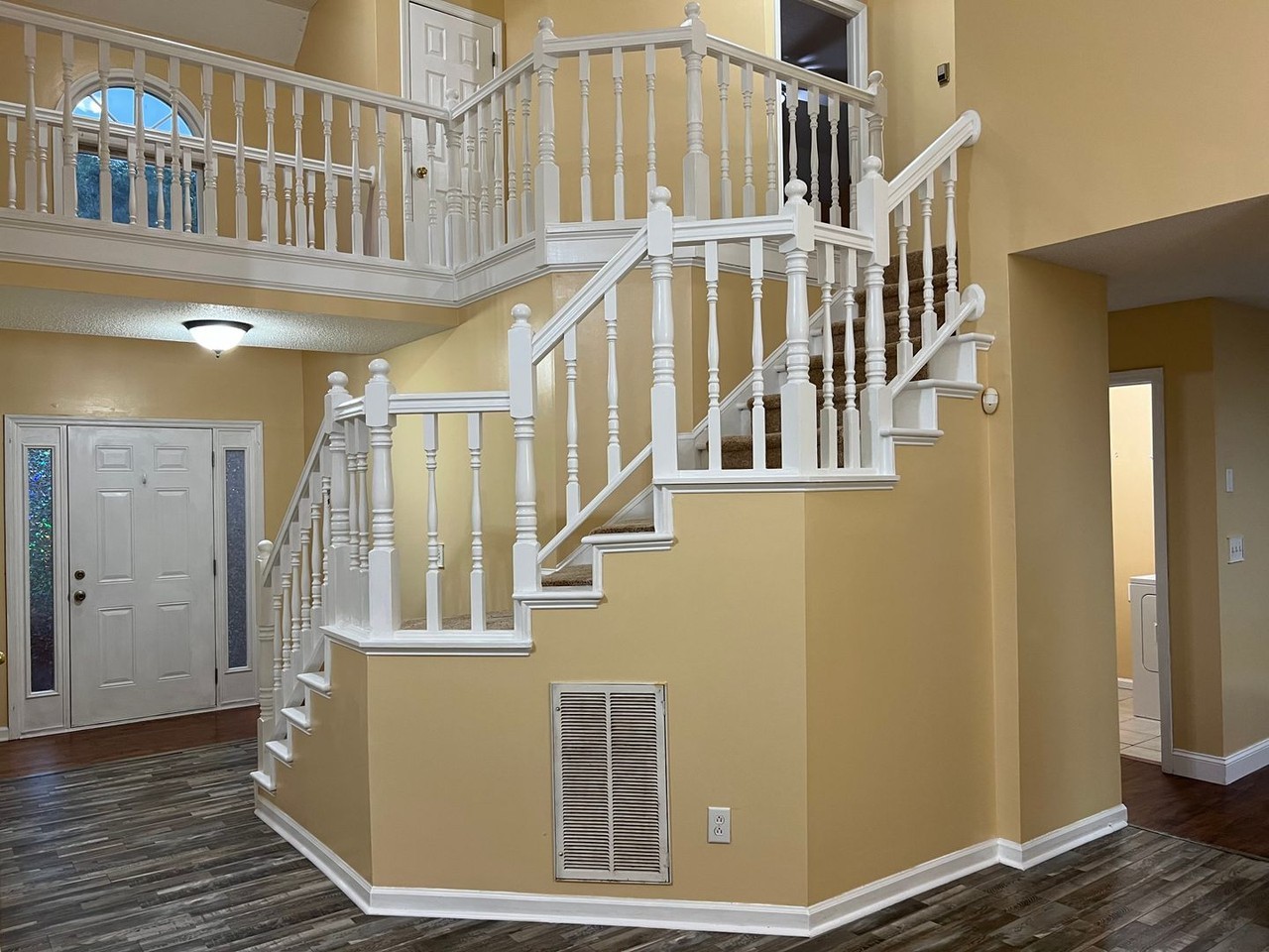 112 Brieghton Ct - Photo 2 of 30