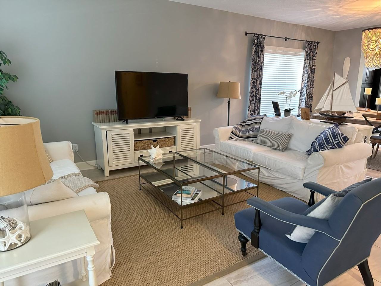 35 Sandy Beach Way - Photo 2 of 30