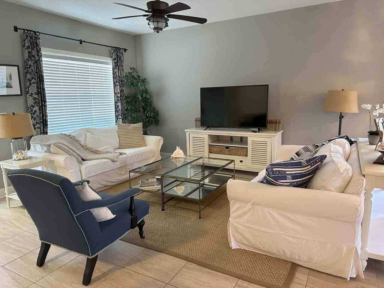 35 Sandy Beach Way - Photo 3 of 30