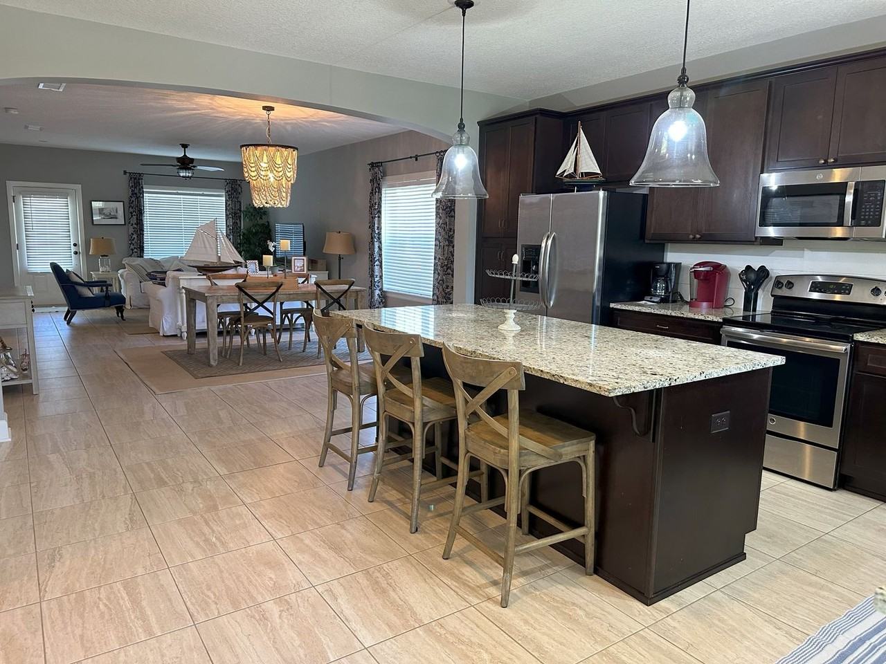 35 Sandy Beach Way - Photo 6 of 30