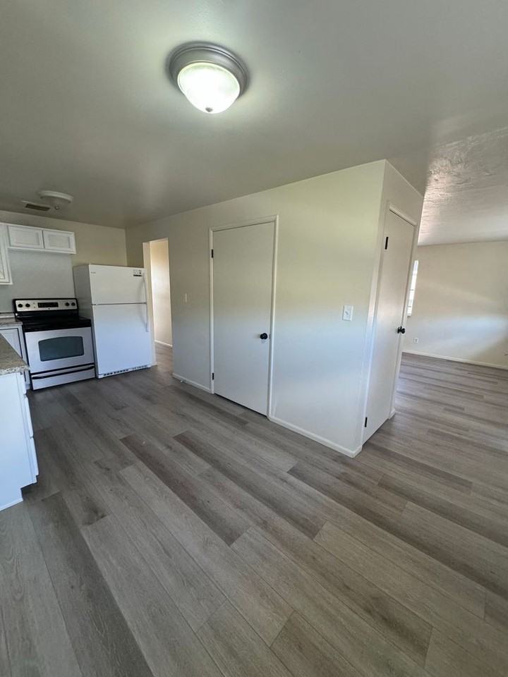 Monument Park SG Apartments - Photo 4 of 21
