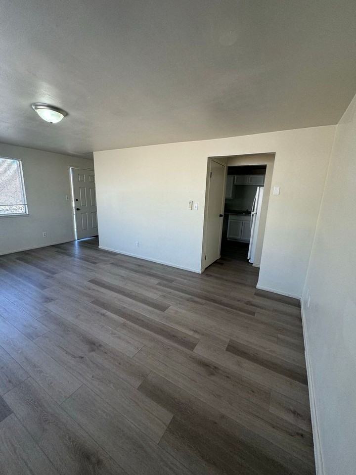Monument Park SG Apartments - Photo 7 of 21