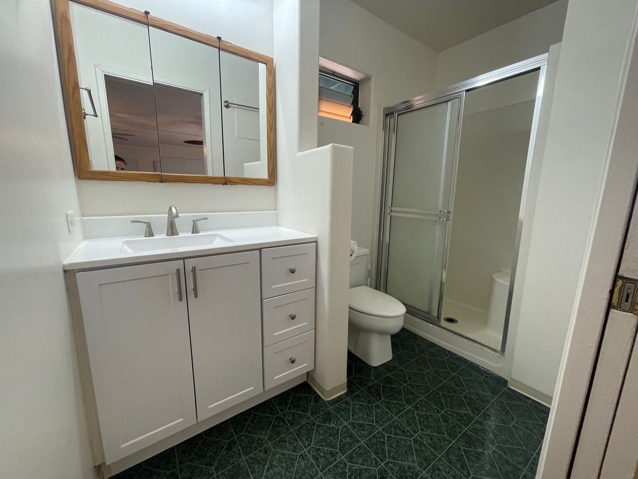 9 Akahele St #D - Photo 5 of 6