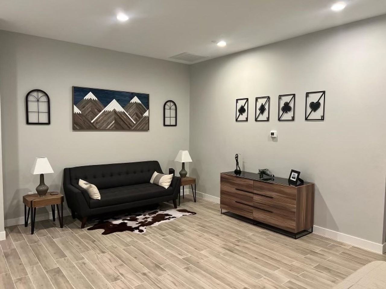 4760 Windy Hollow St - Photo 5 of 50