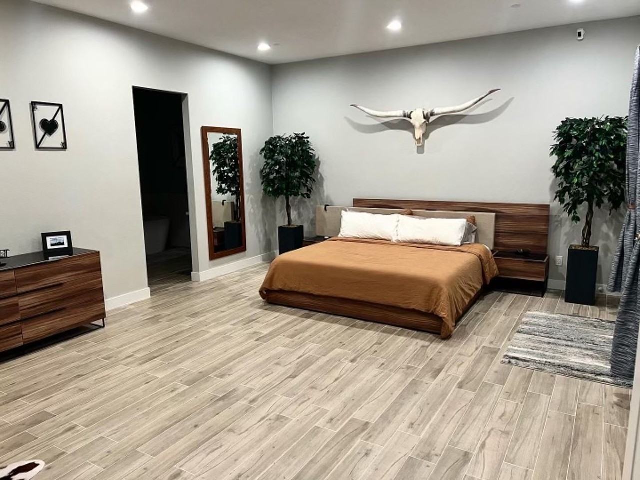 4760 Windy Hollow St - Photo 7 of 50