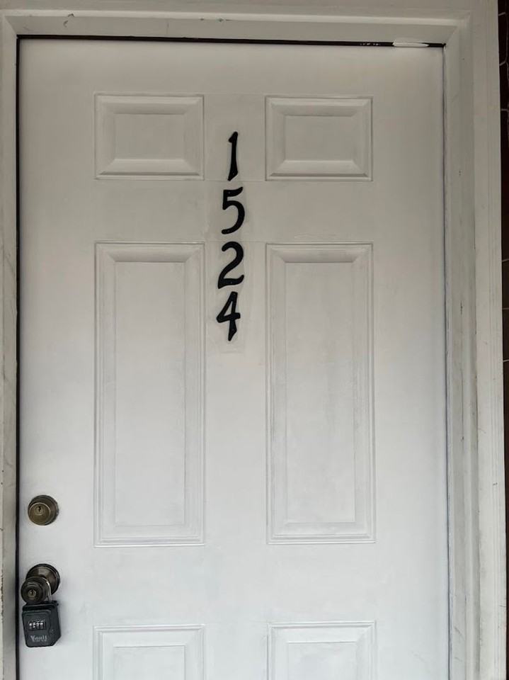 1524 N 14th St - Photo 3 of 26