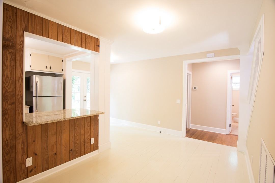 453 Scott St - Photo 7 of 26