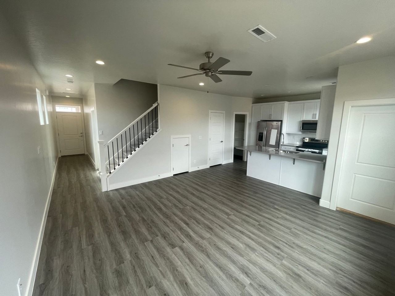 3843 S Mustang Valley Dr - Photo 7 of 23