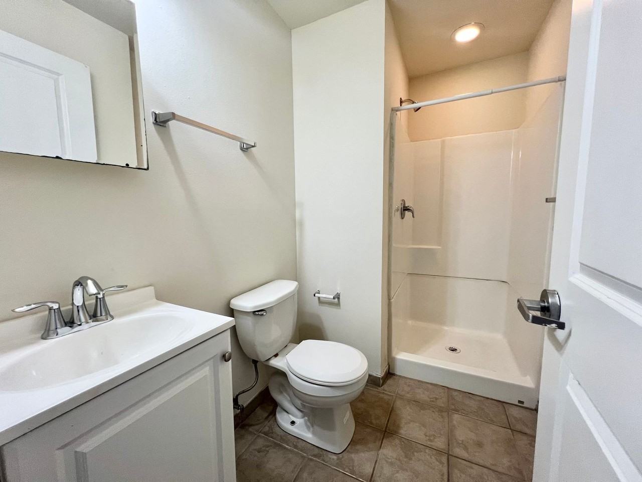 1928 North 17th Street - Photo 4 of 12