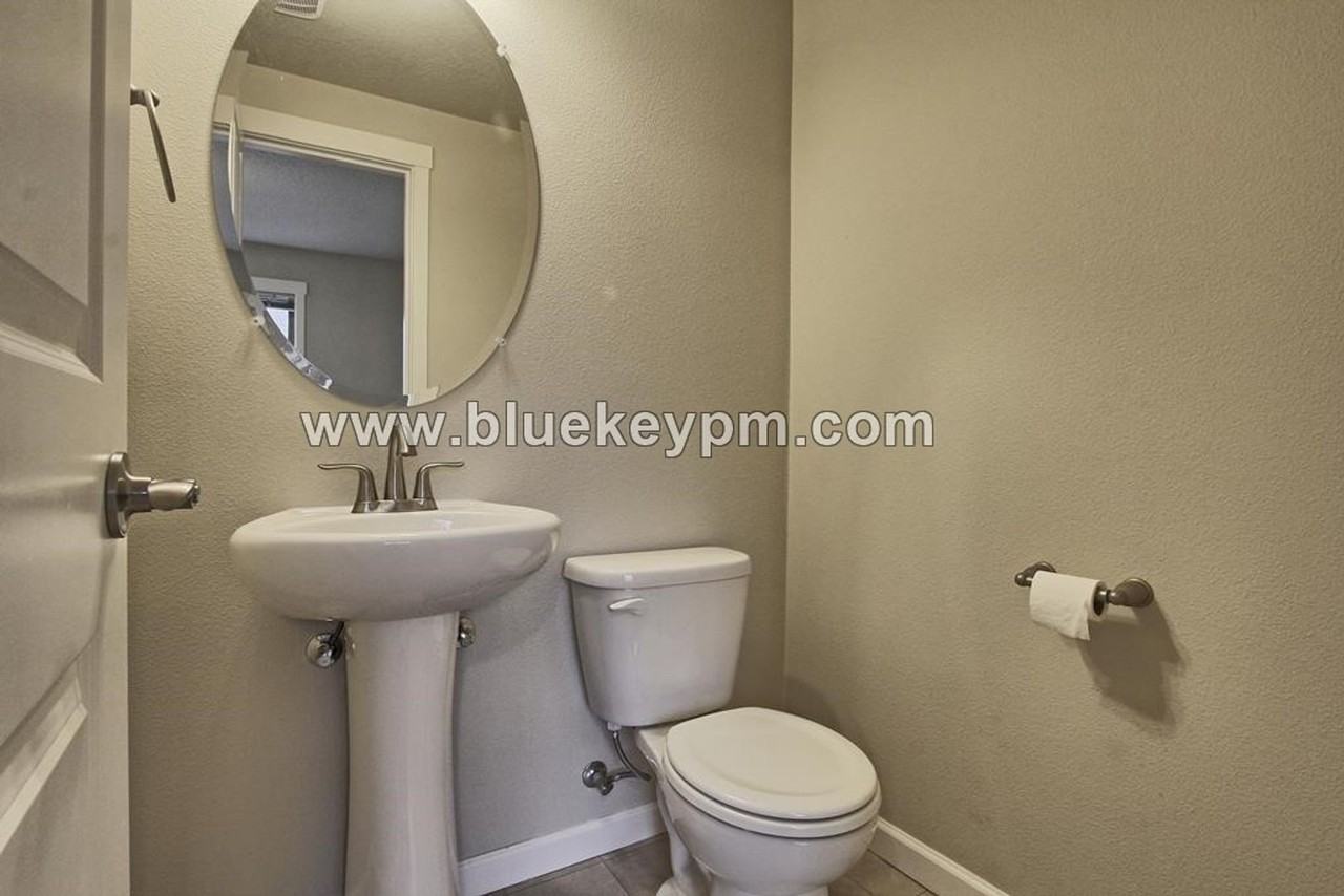 13747 Sw Silent Fox Ter - Photo 7 of 14