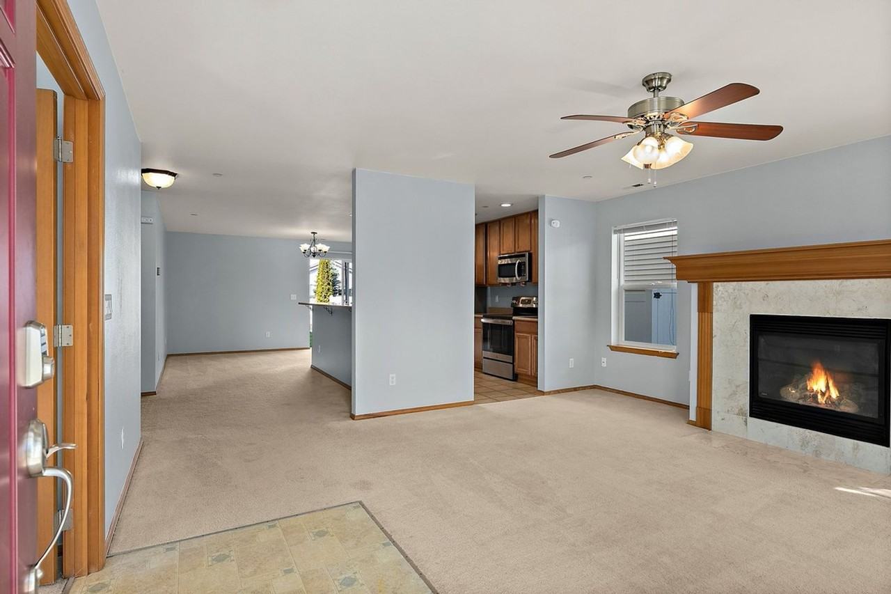 3130 Hoffman Hill Blvd - Photo 4 of 44