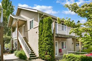 featured image of 2608 2600, 2604, 2608 Douglas Ave.