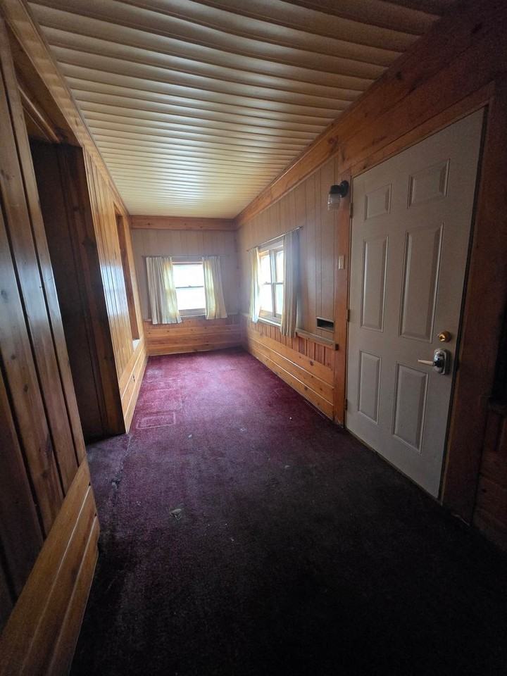 721 W 2nd Ave - Photo 3 of 17