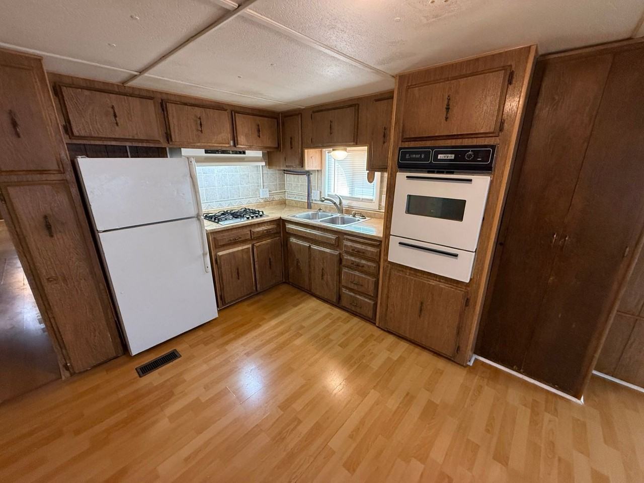 6 Clear View Dr - Photo 5 of 48