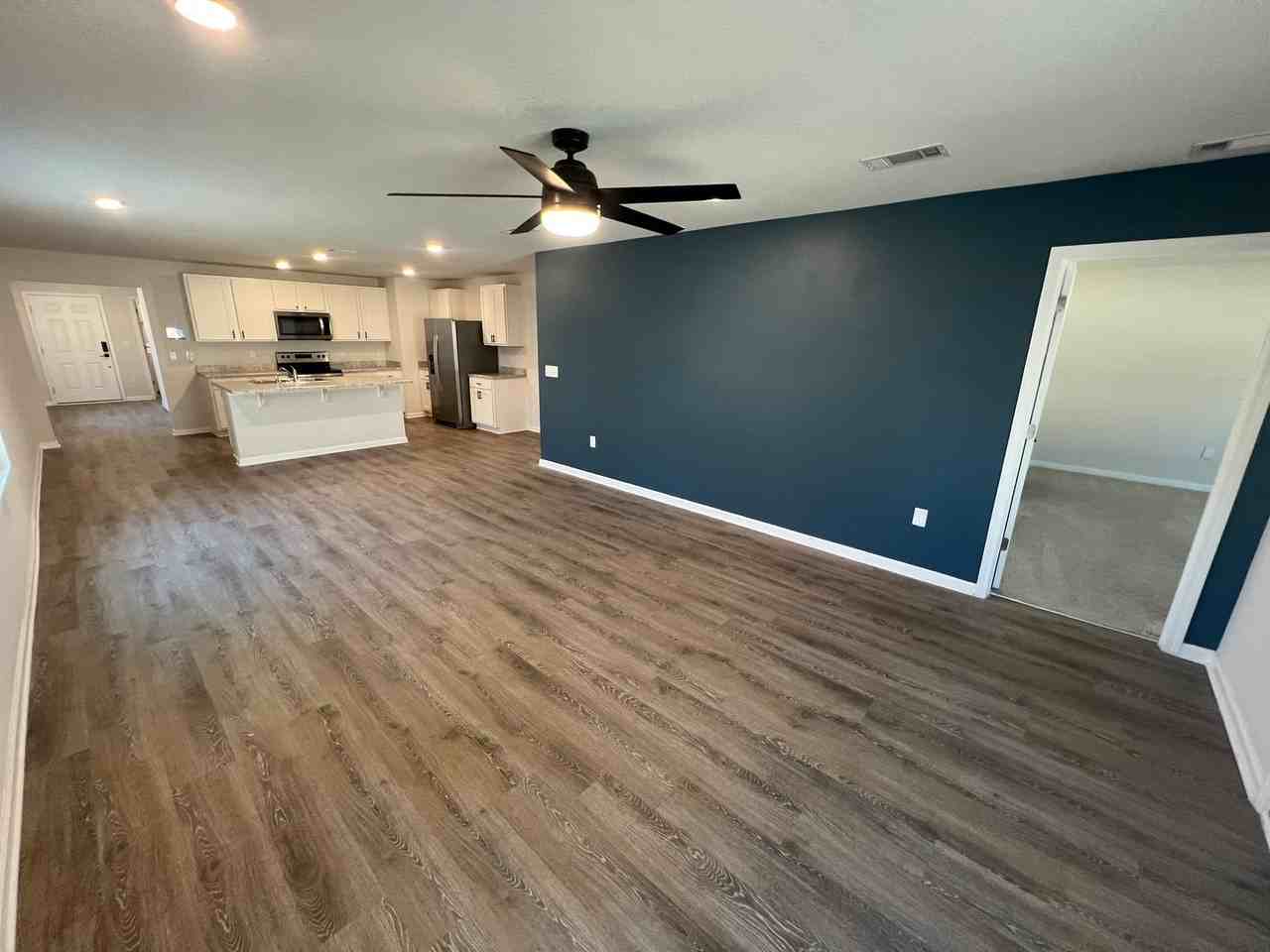 5269 Peach Dr - Photo 5 of 25