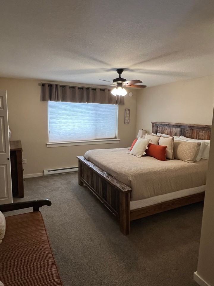 98 Candlelight Meadow Dr - Photo 2 of 9