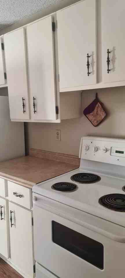 31 Centennial St #11 - Photo 6 of 9