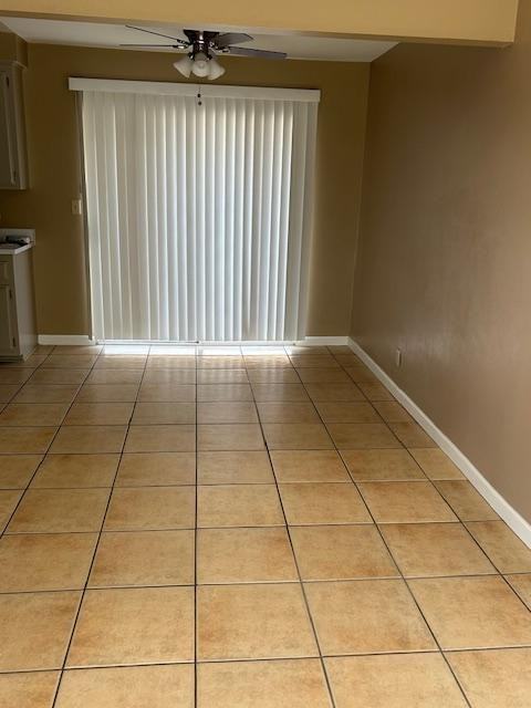 41820 Briarwood Ave - Photo 3 of 11