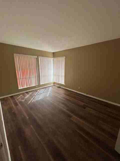 41820 Briarwood Ave - Photo 5 of 11