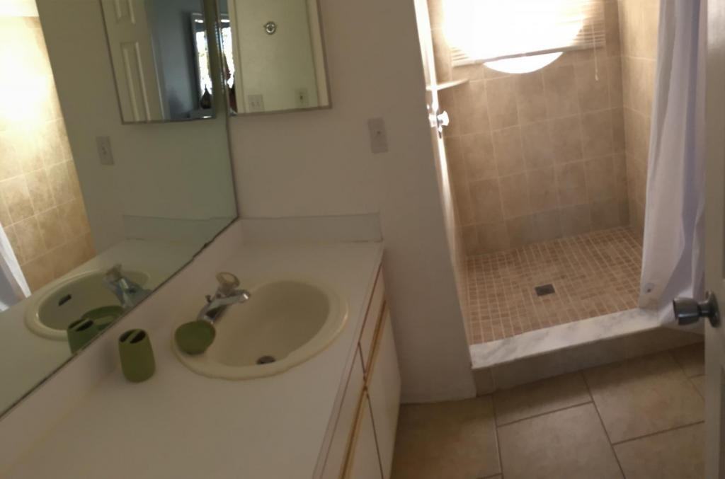 2480 Sweetwater Club Cir - Photo 4 of 16