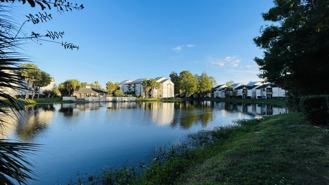 1940 Lake Atriums Cir #91 - Photo 1 of 1