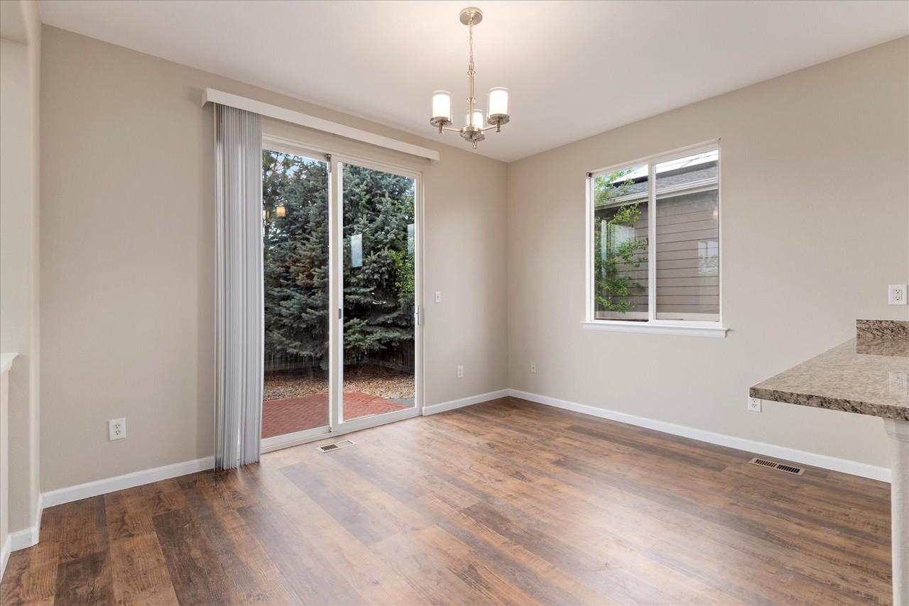 10147 Cherryhurst Ln - Photo 3 of 39