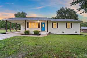 featured image of 1305 Greer St