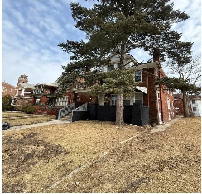 8562 Quincy St #1 - Photo 2 of 20