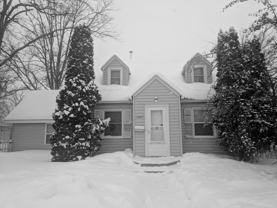 1427 Bixby Ave Ne - Photo 1 of 1