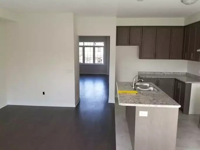 4043 Maitland St - Photo 2 of 16