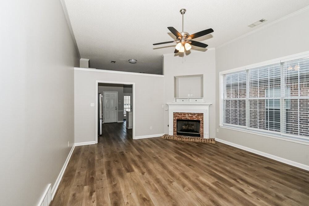 8698 Macon Rd - Photo 5 of 16